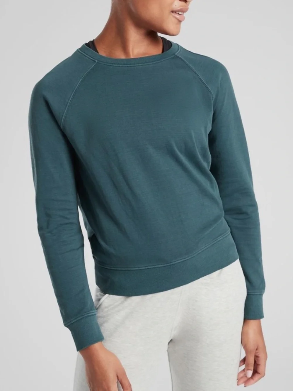 Athleta Women’s Oceanic Teal Long Sleeve Sundown Sweatshirt Size Medium